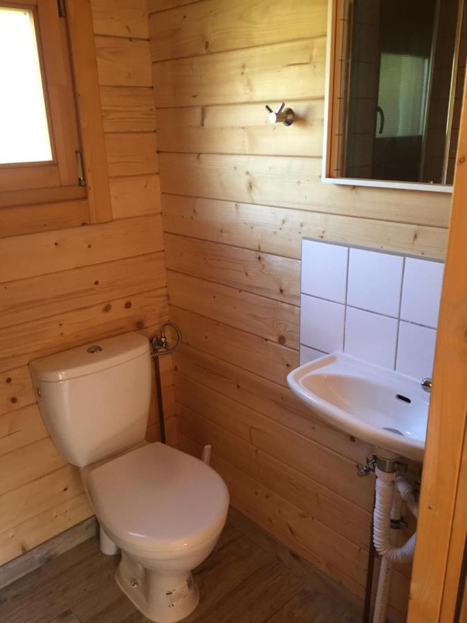 Pokoje I Domki Letniskowe Bros Dziwnów Kültér fotó